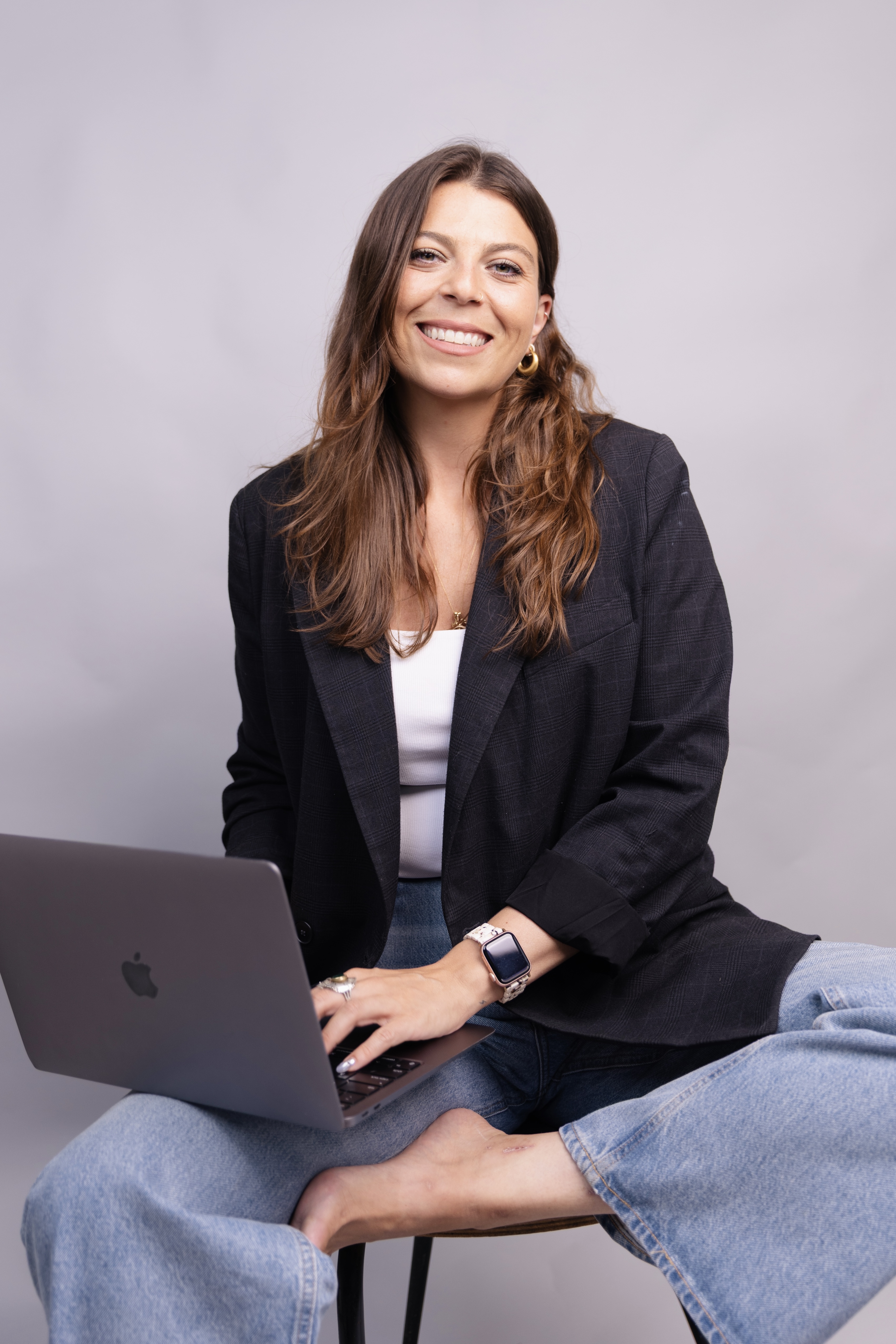 Julie Smelansky working